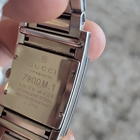 Gucci Watch - Picture 2 of 3